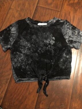 Purple Snow crop knot front top